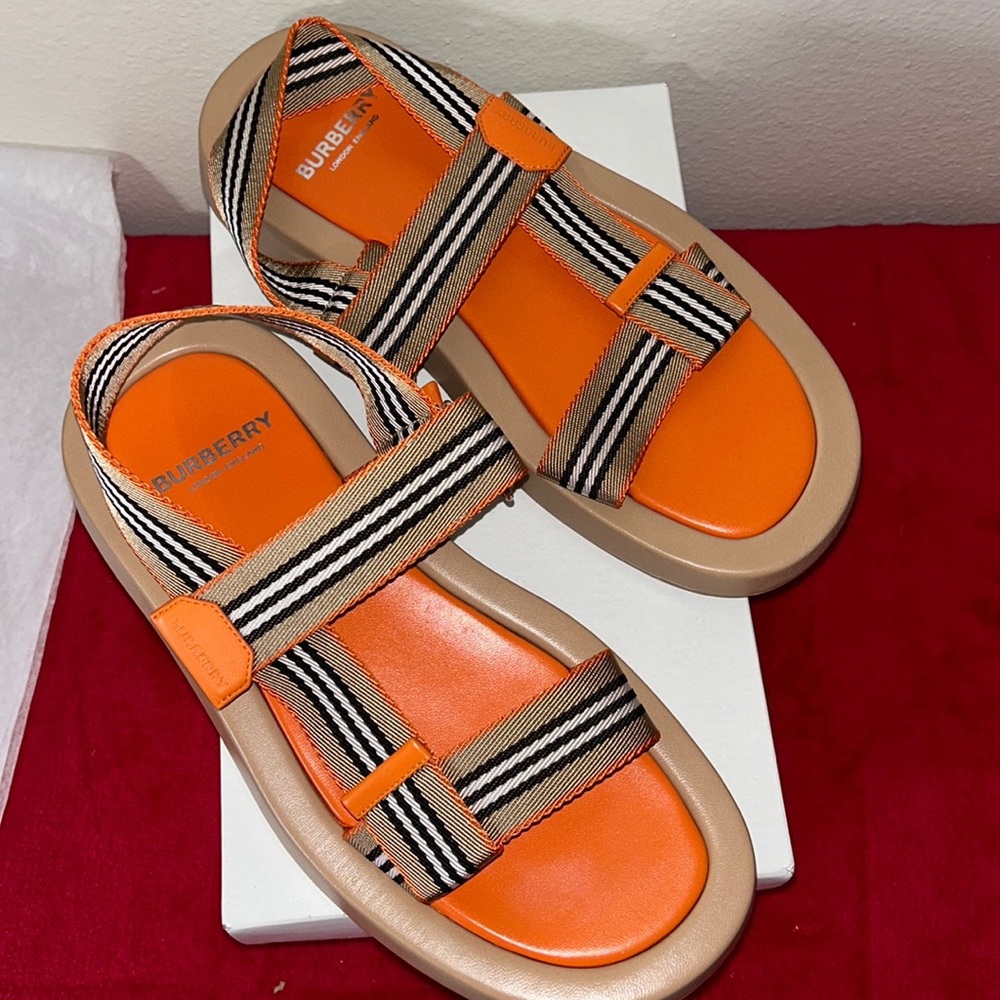 Burberry sandals